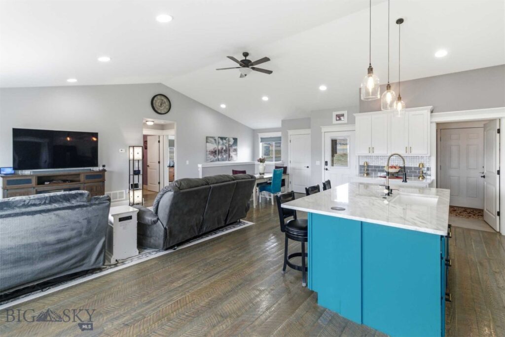 3 J Bar Loop, Townsend MT 59644