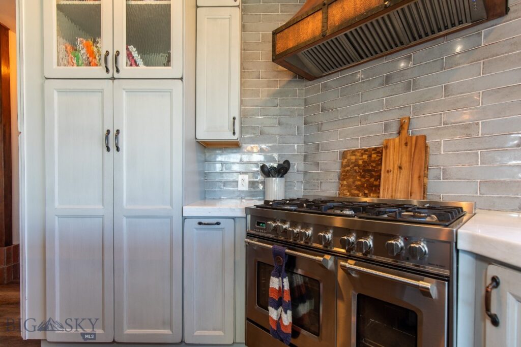 3 Windflower, Three Forks MT 59752