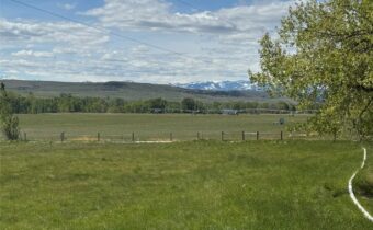 3 Fishing Hole DR, Big Timber MT 59011