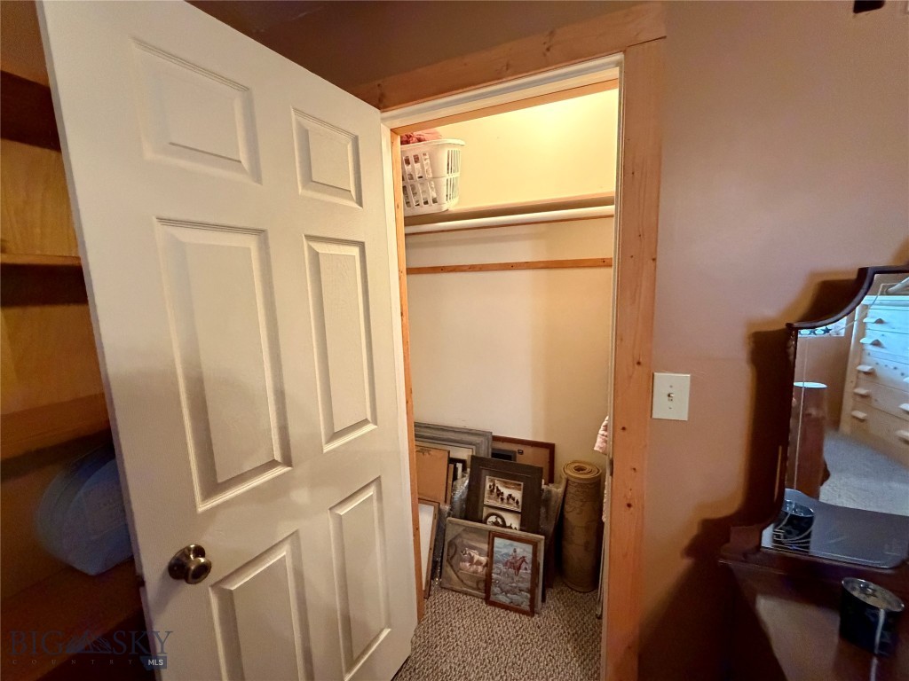 3 Sun Valley Park, Whitehall MT 59759