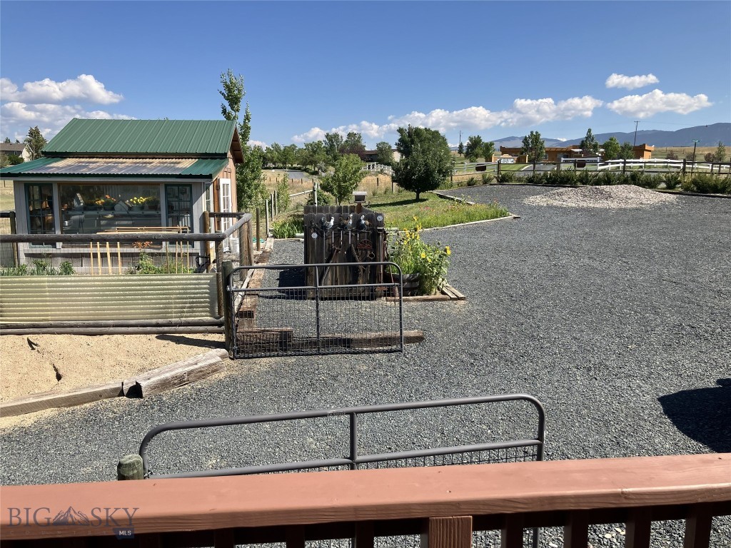 3 Sun Valley Park, Whitehall MT 59759