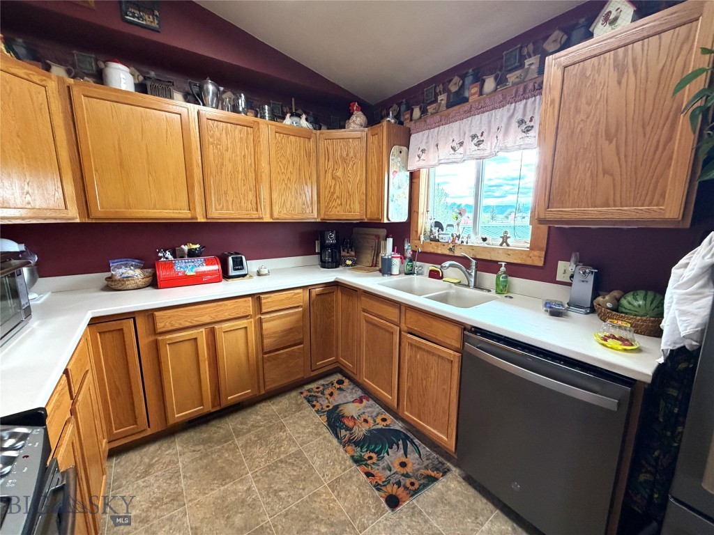 3 Sun Valley Park, Whitehall MT 59759