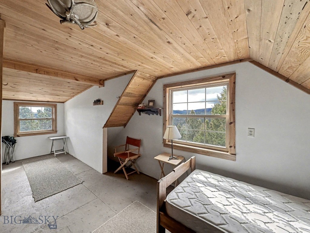 30 Bunks Trail, Ennis MT 59729