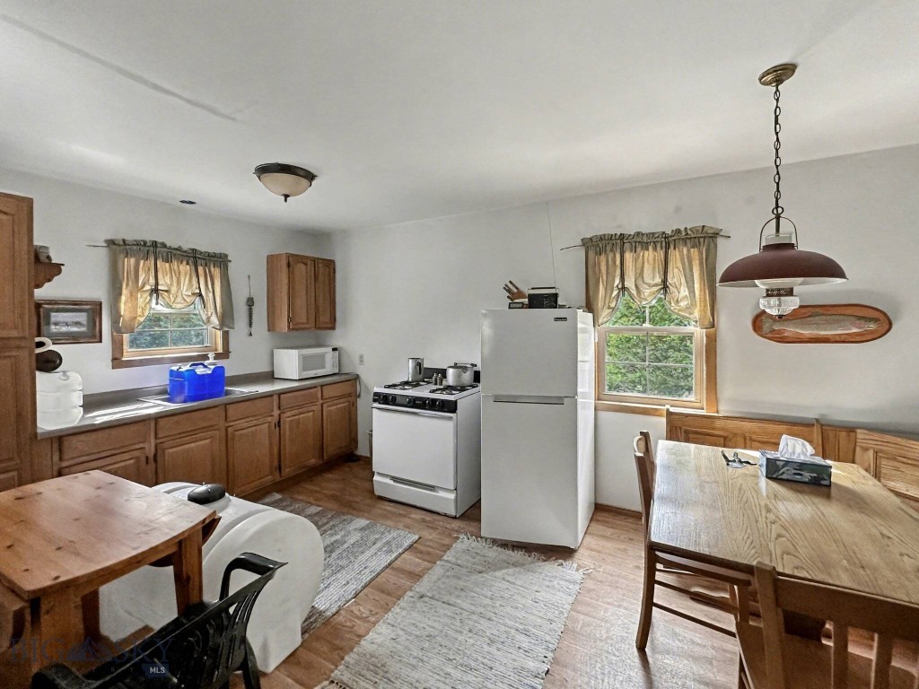 30 Bunks Trail plus additional adjoining lot, Ennis MT 59729