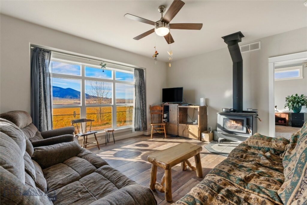 30 Mountain View Road, Sheridan MT 59749