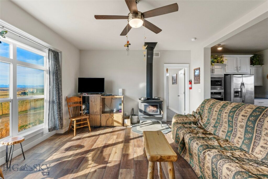 30 Mountain View Road, Sheridan MT 59749