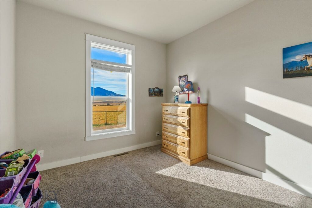 30 Mountain View Road, Sheridan MT 59749