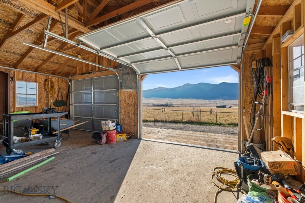 30 Mountain View Road, Sheridan MT 59749