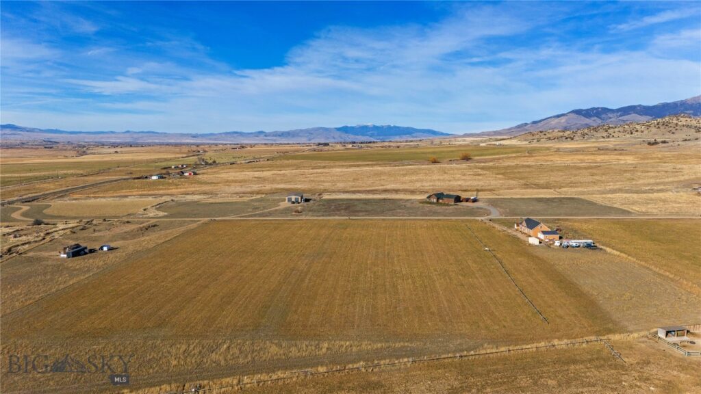 30 Mountain View Road, Sheridan MT 59749