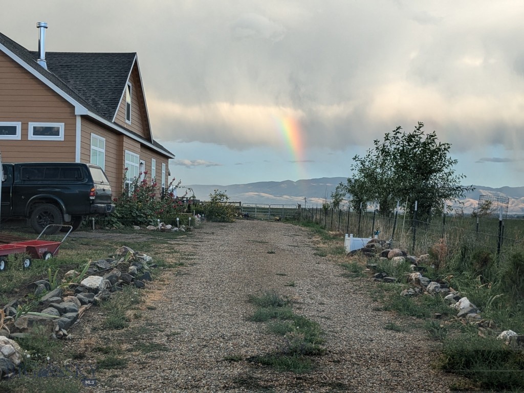 30 Mountain View Road, Sheridan MT 59749