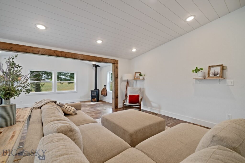 3000 Sales Road, Belgrade MT 59714