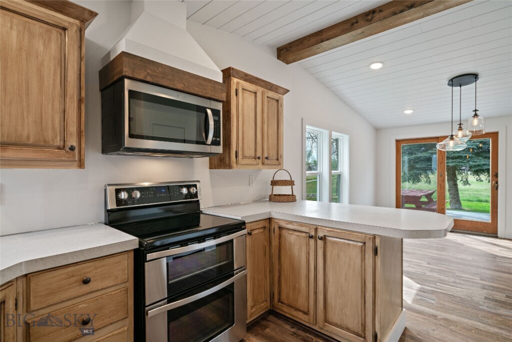 3000 Sales Road, Belgrade MT 59714