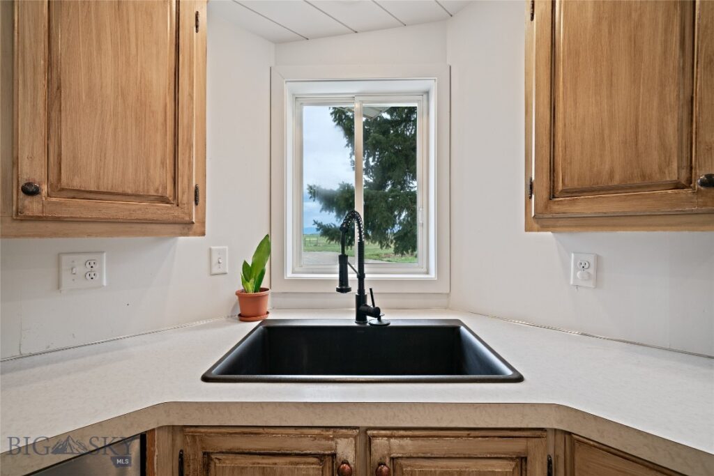 3000 Sales Road, Belgrade MT 59714