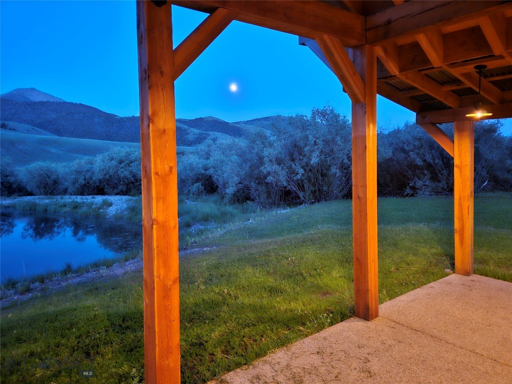 301 Mountain View Way, Polaris MT 59746