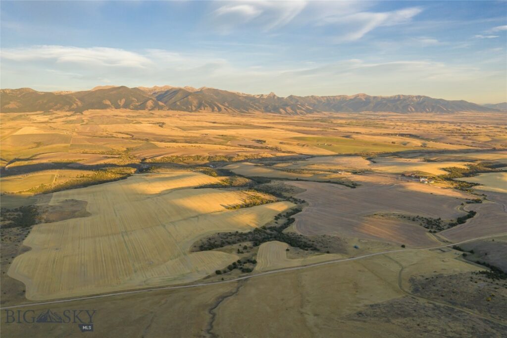 3010 Skinner Road, Belgrade MT 59714