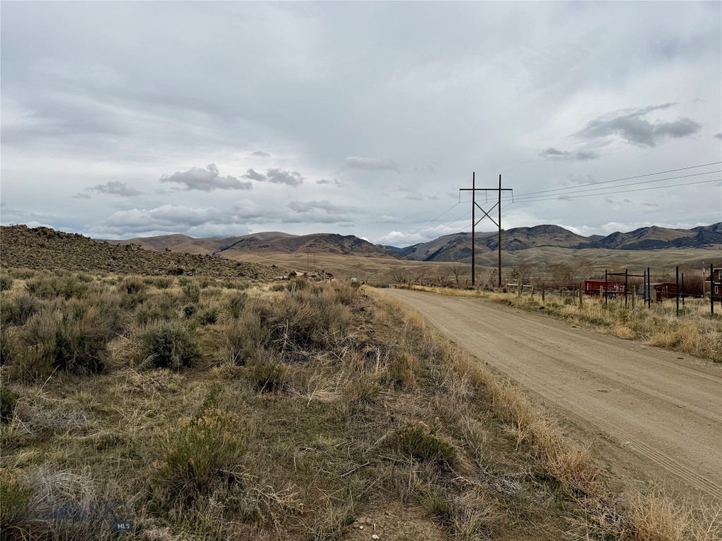 3021 Big Horn Road, Melrose MT 59725