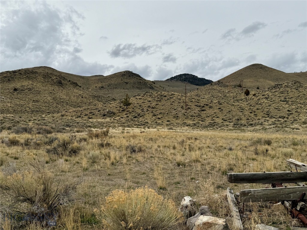 3021 Big Horn Road, Melrose MT 59725