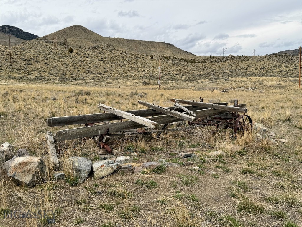 3021 Big Horn Road, Melrose MT 59725