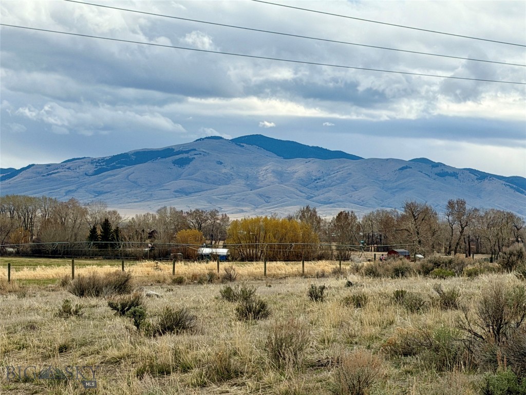 3021 Big Horn Road, Melrose MT 59725