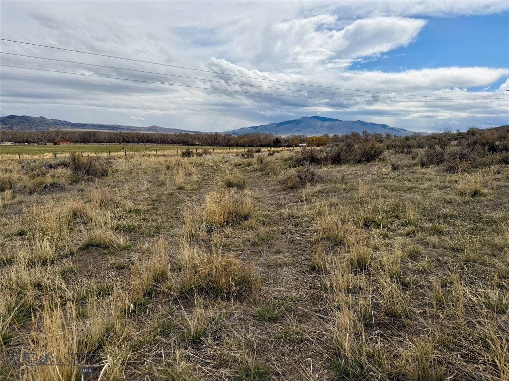 3021 Big Horn Road, Melrose MT 59725