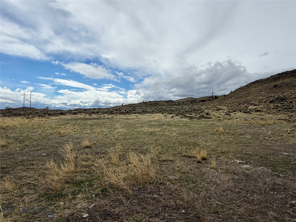 3021 Big Horn Road, Melrose MT 59725