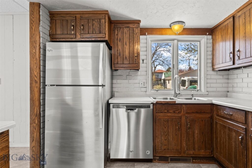 303 S Yellowstone Street, Livingston MT 59047