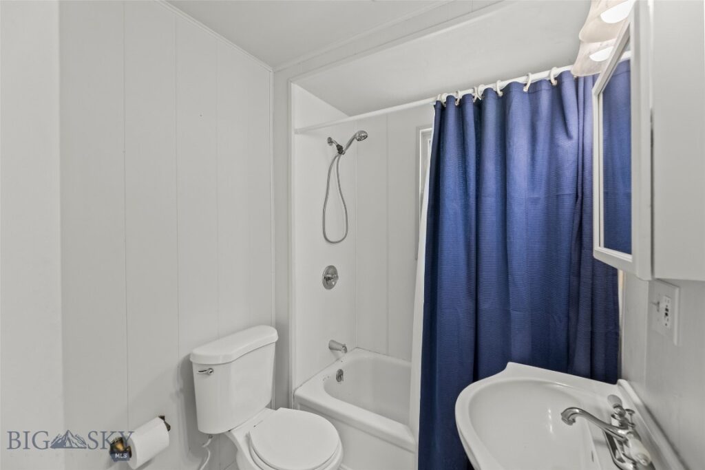 303 S Yellowstone Street, Livingston MT 59047