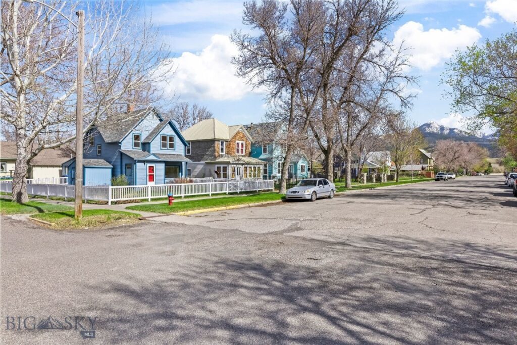 303 S Yellowstone Street, Livingston MT 59047