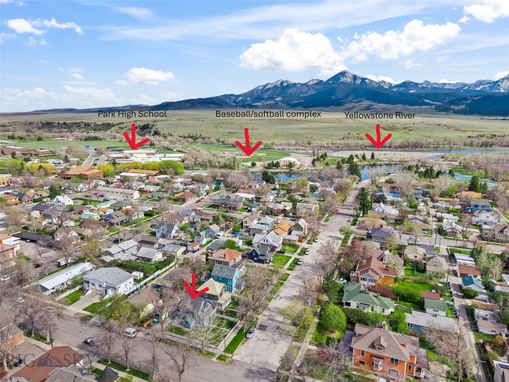 303 S Yellowstone Street, Livingston MT 59047