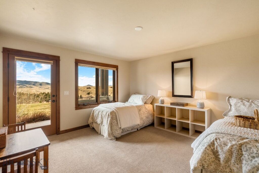 303 S Big Elk Meadow Road, Gallatin Gateway MT 59730