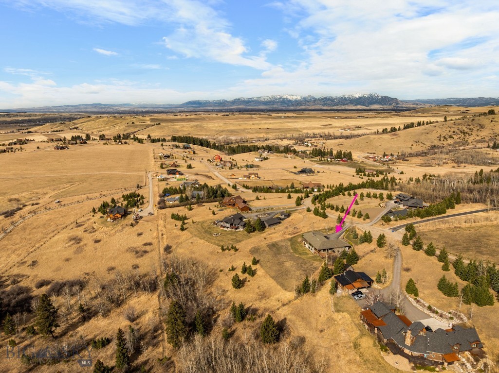 303 S Big Elk Meadow Road, Gallatin Gateway MT 59730