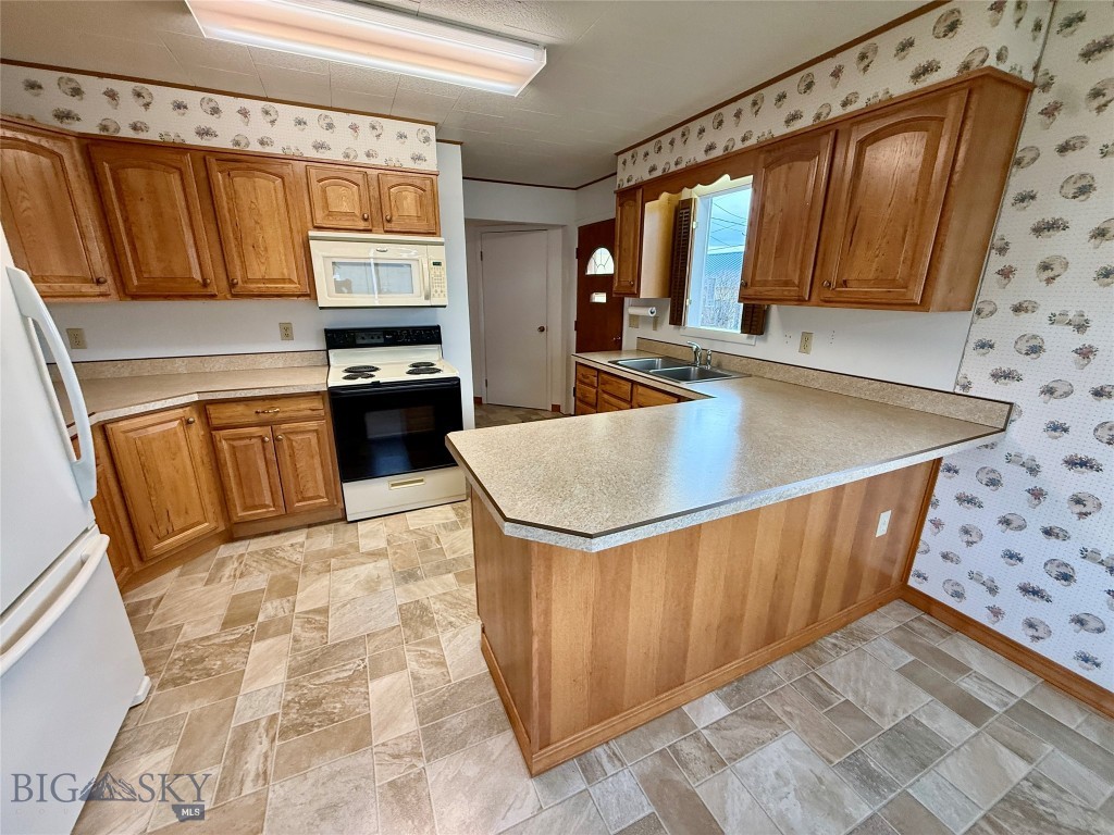 304 W 3rd, Big Timber MT 59011