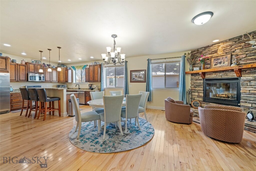 304 Farmall Lane, Manhattan MT 59741