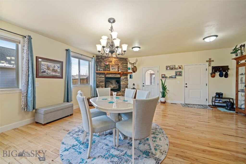 304 Farmall Lane, Manhattan MT 59741