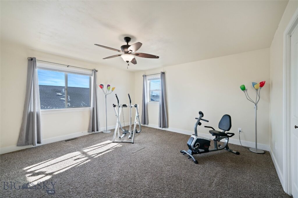 304 Farmall Lane, Manhattan MT 59741