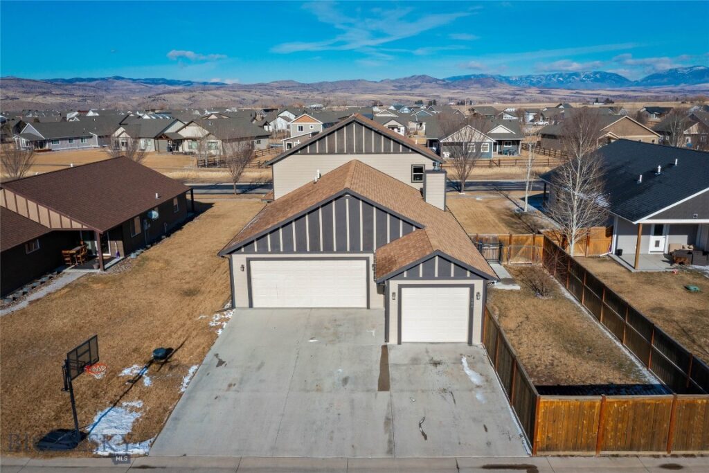 304 Farmall Lane, Manhattan MT 59741
