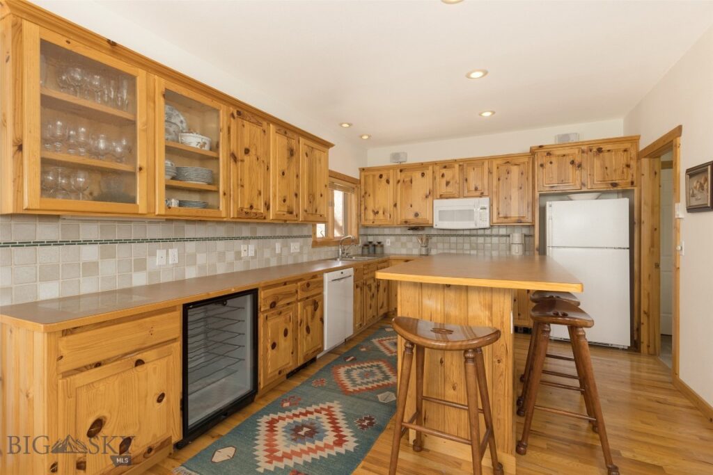 3040 Two Moons Road, Big Sky MT 59716