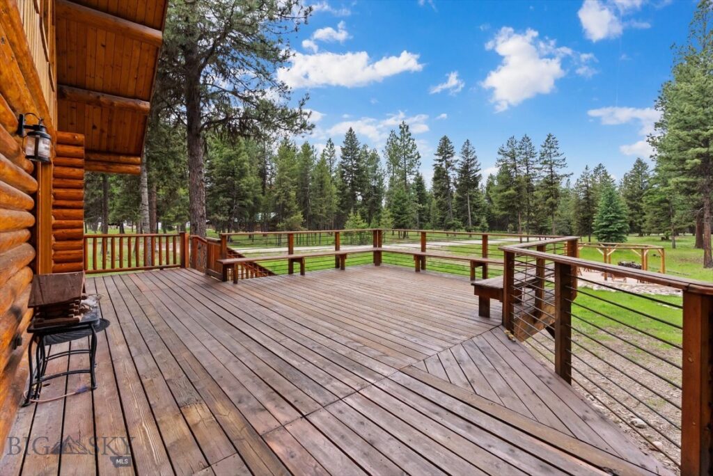 305 Glacier Drive, Seeley Lake MT 59868