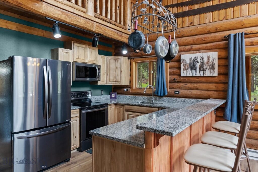 305 Glacier Drive, Seeley Lake MT 59868