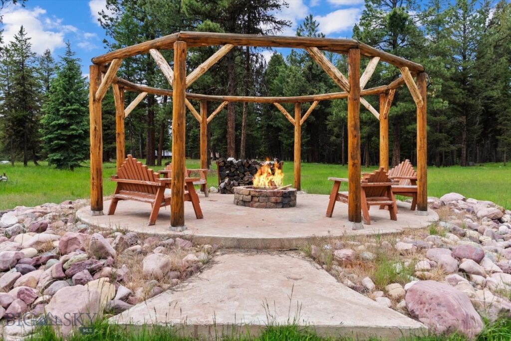 305 Glacier Drive, Seeley Lake MT 59868