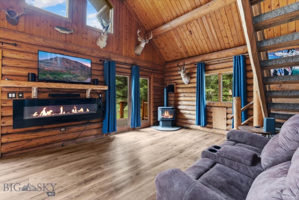 305 Glacier Drive, Seeley Lake MT 59868