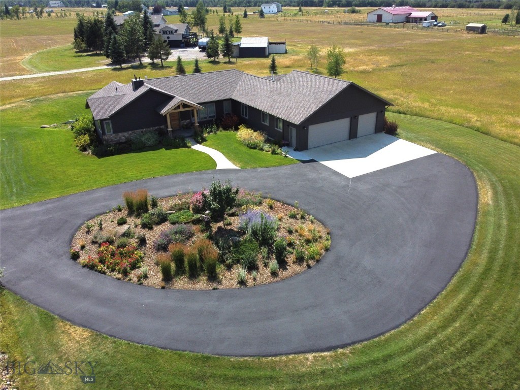 31 Cayuse Trail, Bozeman MT 59718