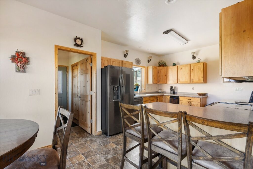 31 Rogers Ln, Boulder MT 59632