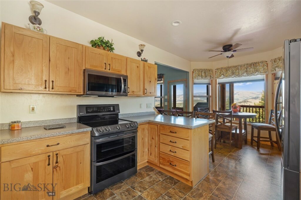31 Rogers Ln, Boulder MT 59632
