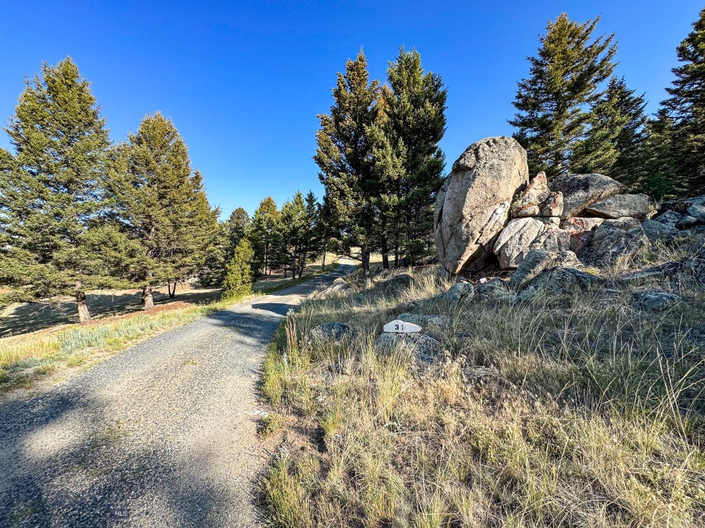 31 Rogers Ln, Boulder MT 59632