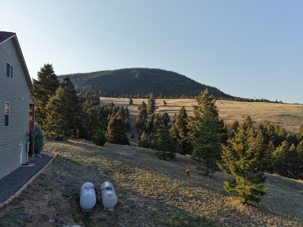 31 Rogers Ln, Boulder MT 59632