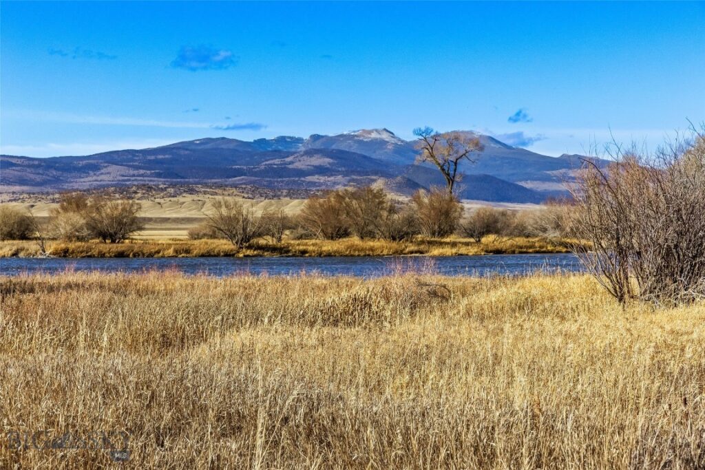 311 Jeffers Loop Road, Ennis MT 59729