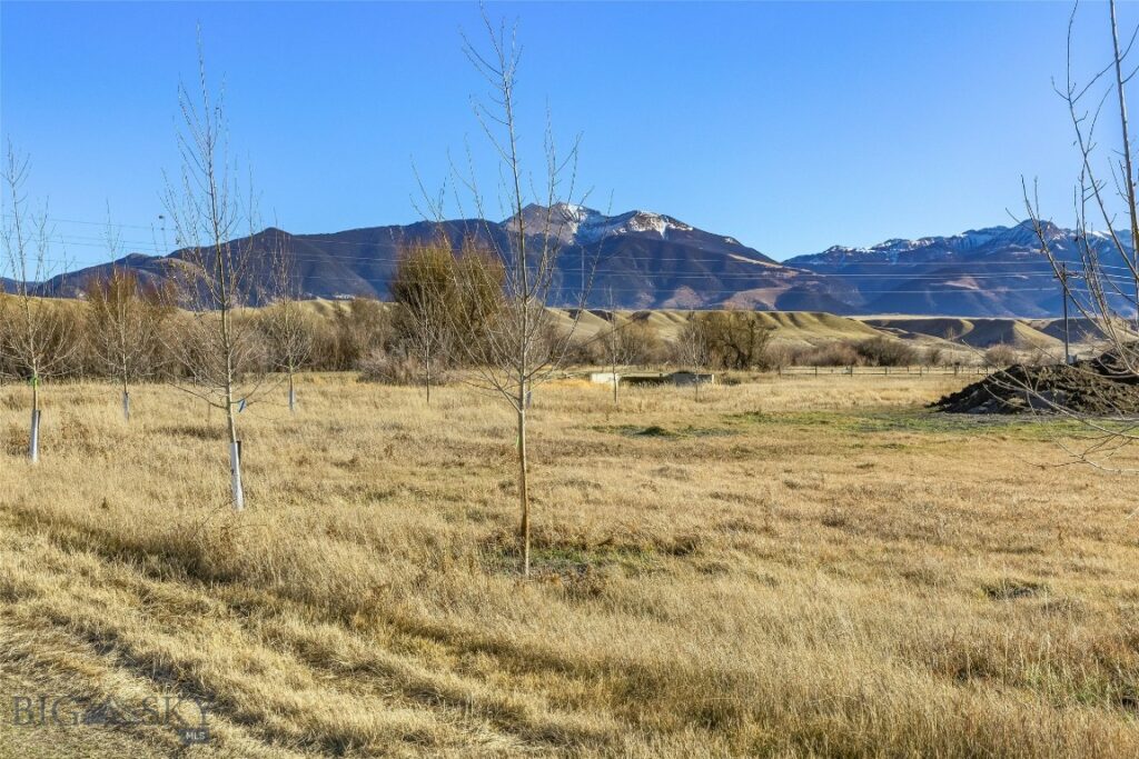 311 Jeffers Loop Road, Ennis MT 59729