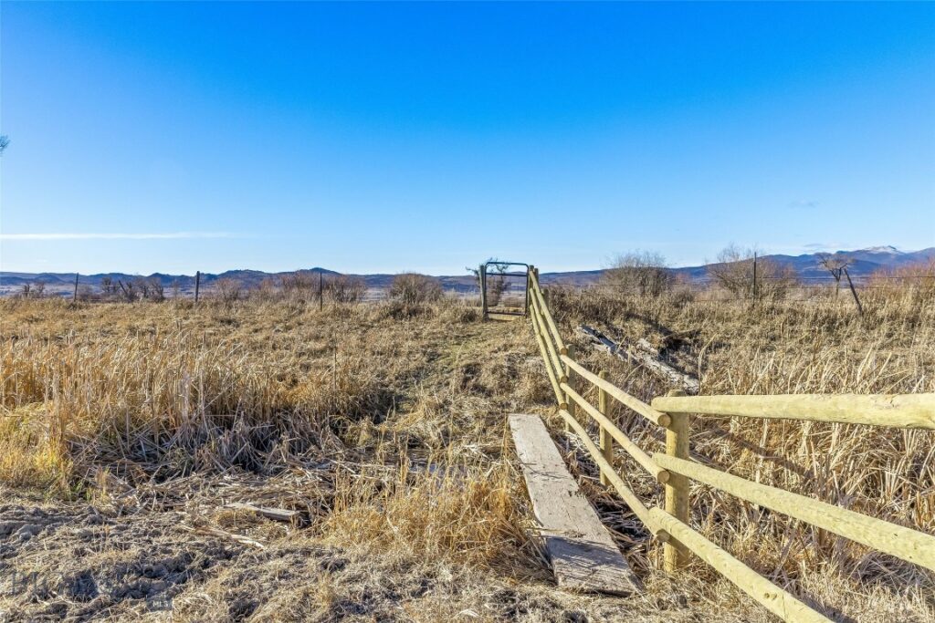 311 Jeffers Loop Road, Ennis MT 59729