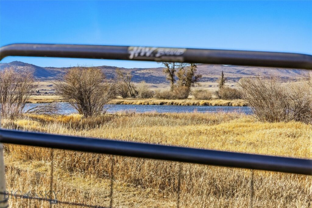 311 Jeffers Loop Road, Ennis MT 59729